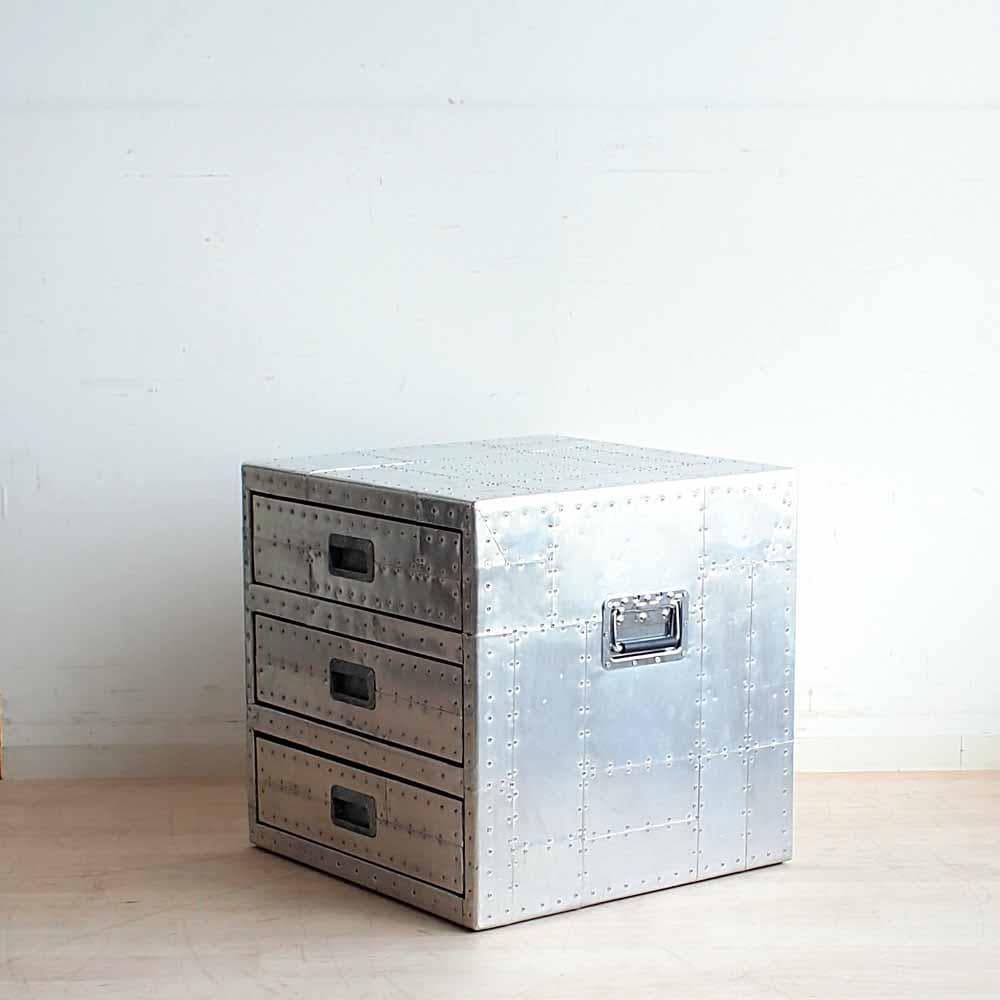 Timothy Oulton by HALO メタルランプテーブルZR24333