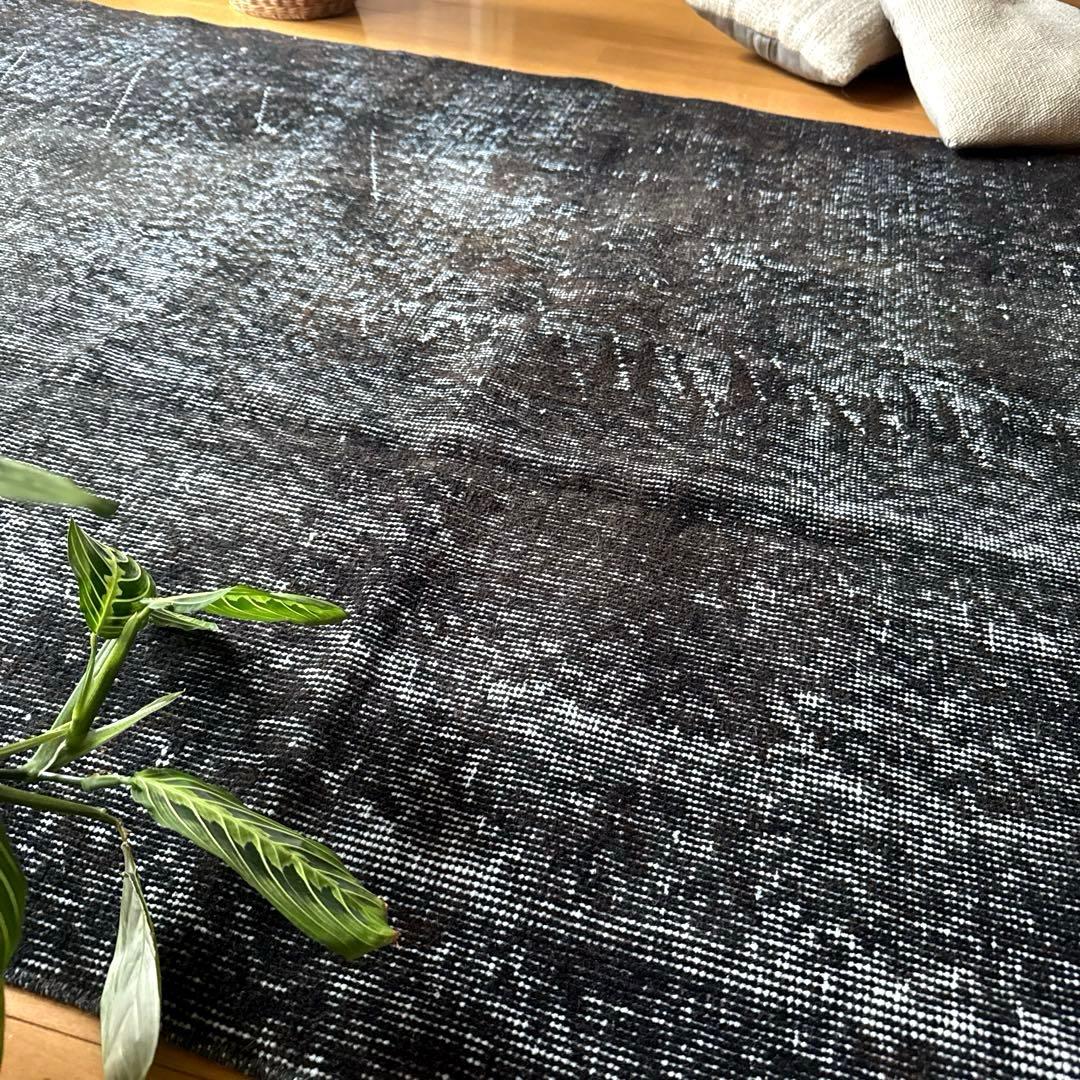 111-113×208 ブラックオーバーダイ　こげ茶　トルコヴィンテージラグ