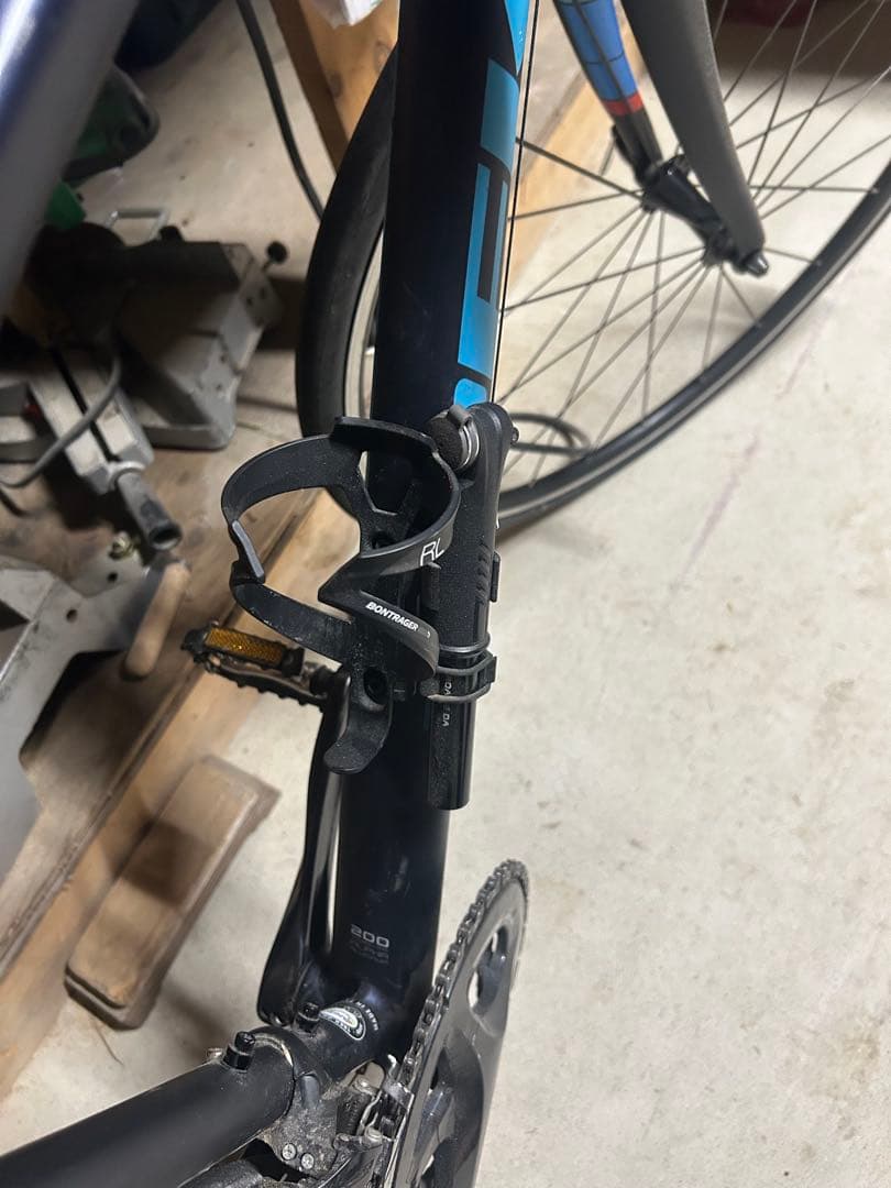 美品　Trek トレック　ドマーネALR3 ロードバイク 付属品多数　レア配色