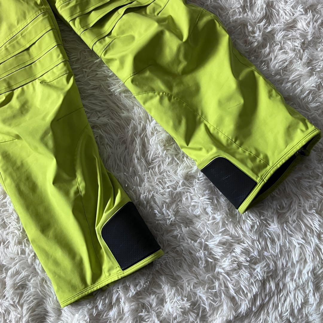 #J12✨希少DESCENTEオガサカ✨スキー スノボ ウェア 上下 メンズS