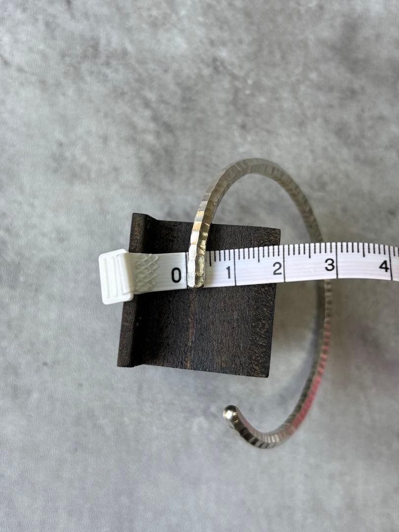 カレンシルバー　バングル　シンプル　ユニセックス