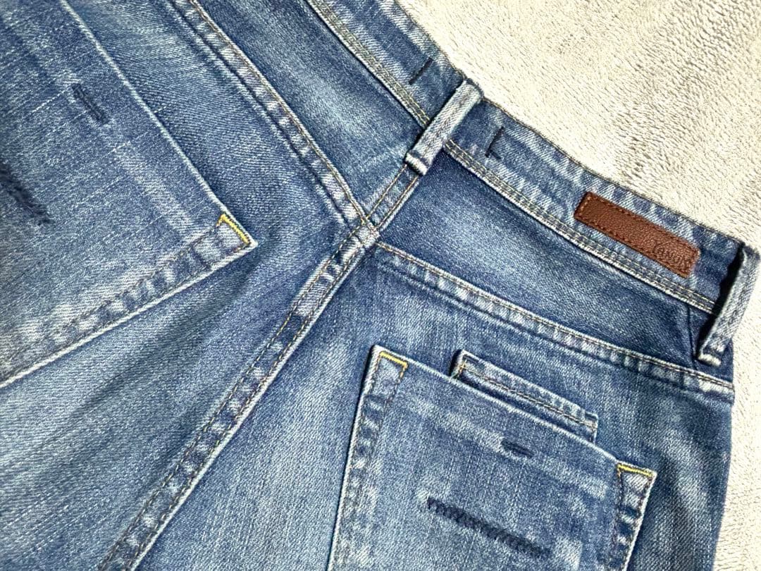 美品ヤヌークYANUK セミフレア　ＣＯＢ　サイズ25