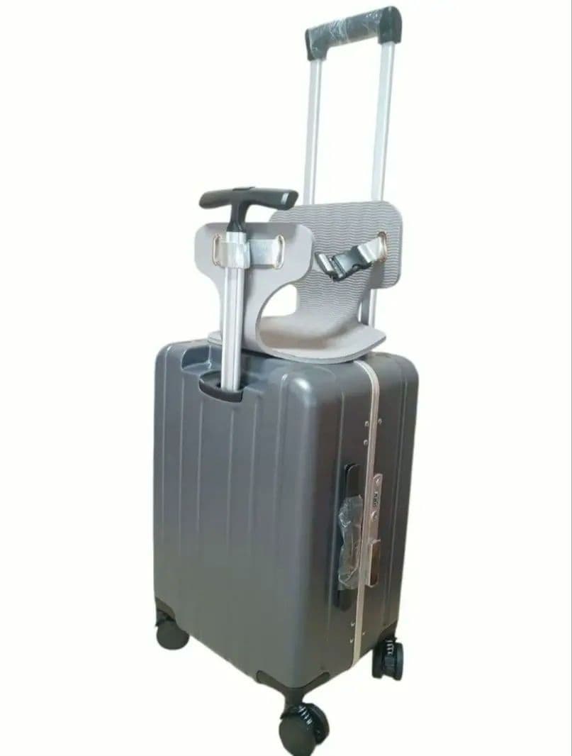 NORICCO　子供が乗れる　スーツケース 座れる キャリーケース 機内 グレー