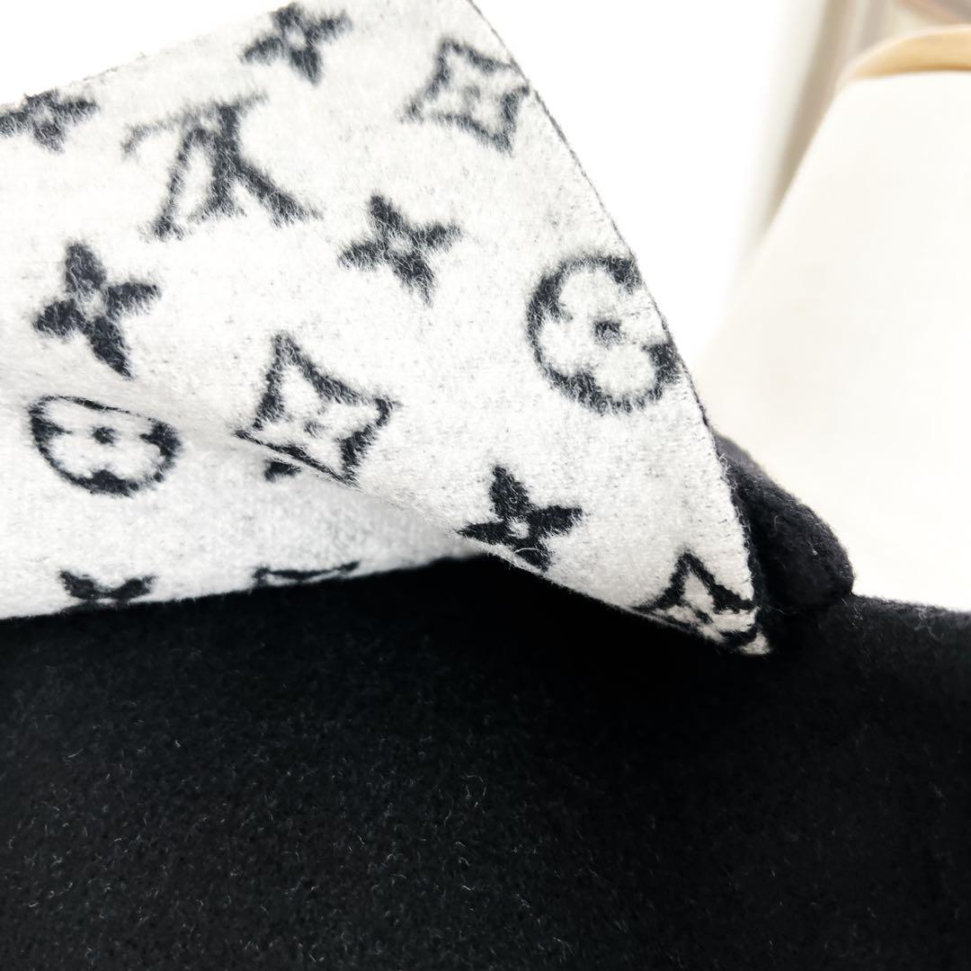 美品　LOUISVUITTONヴィトン　モノグラム フーデッド　ロングコート