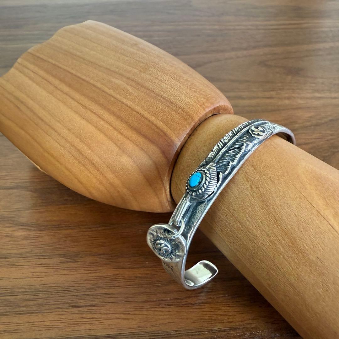 シルバー925無垢【新品】ビンテージターコイズフェザーバングルsilver925