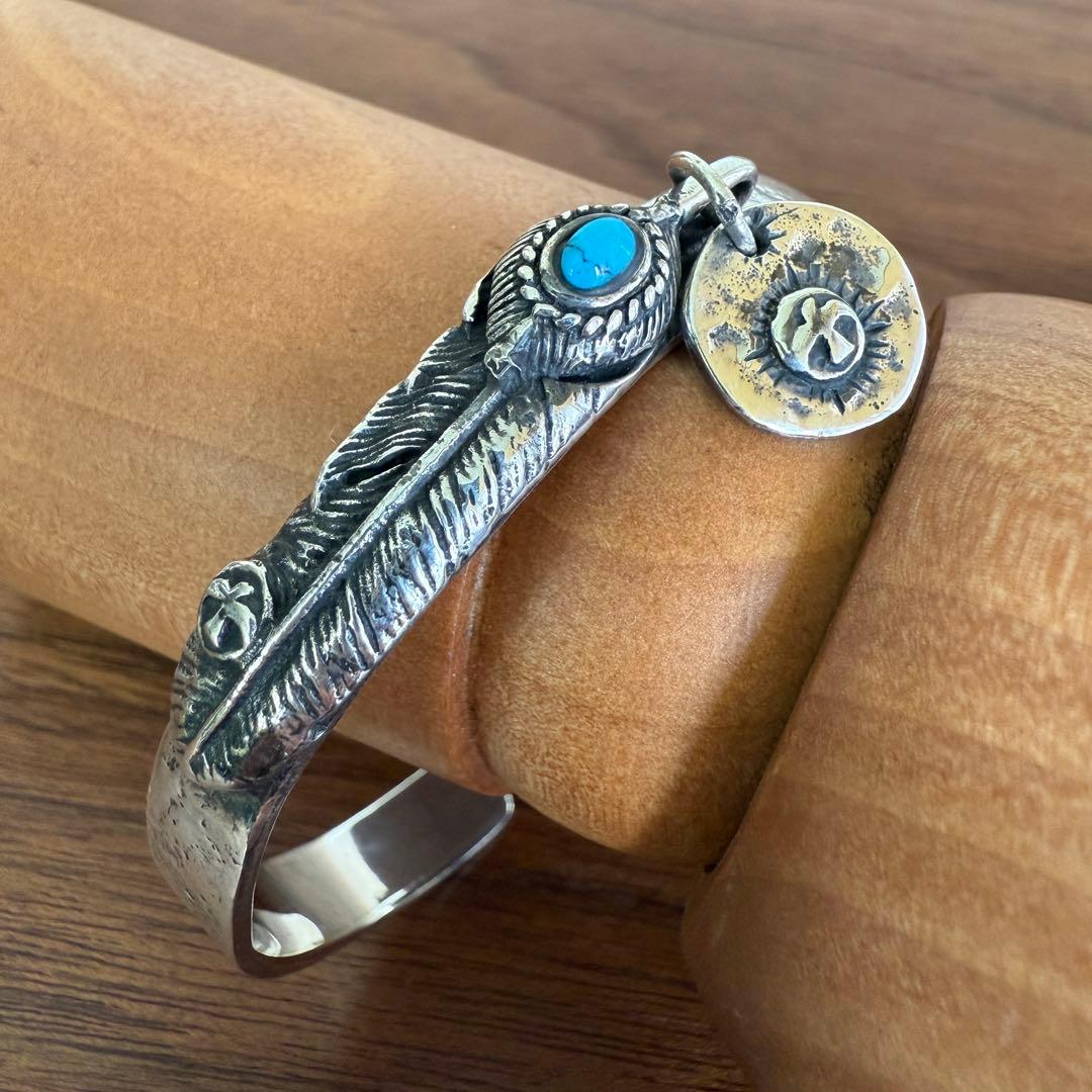 シルバー925無垢【新品】ビンテージターコイズフェザーバングルsilver925