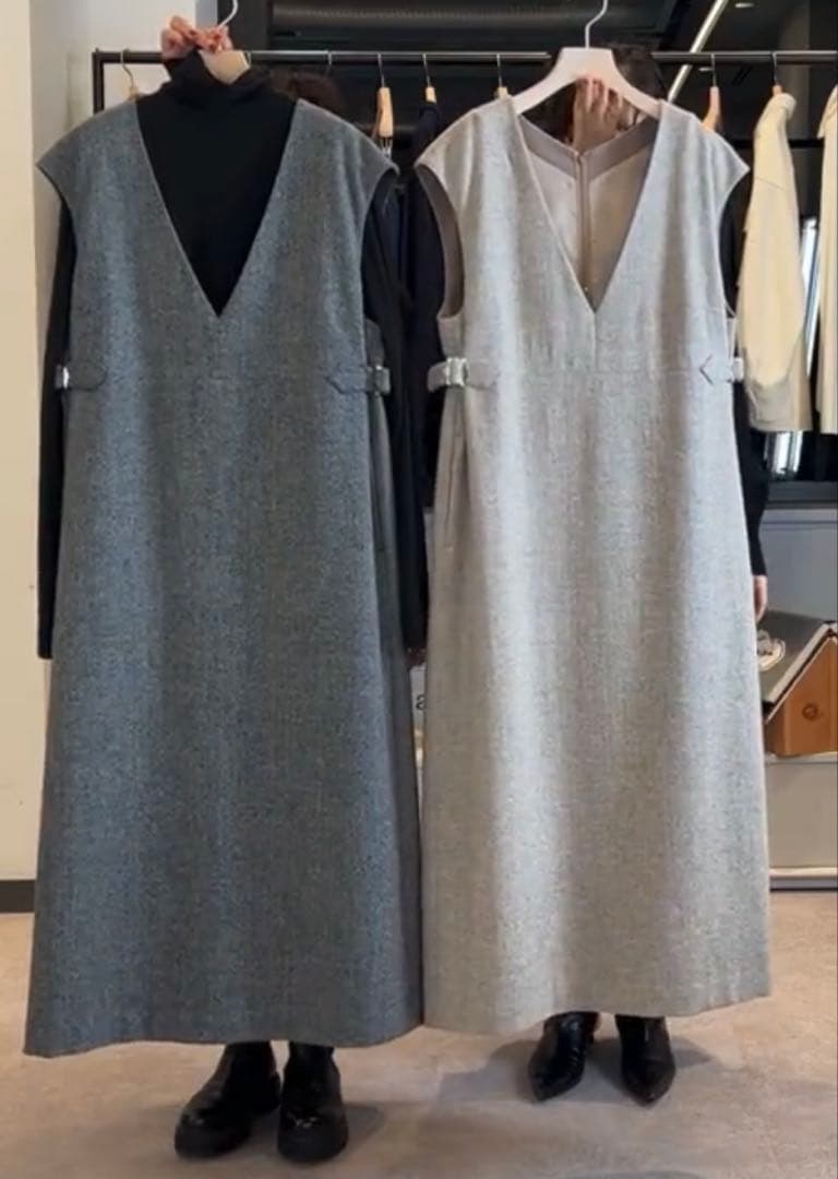 ★美品★ウールVネック ノースリーブ ワンピース