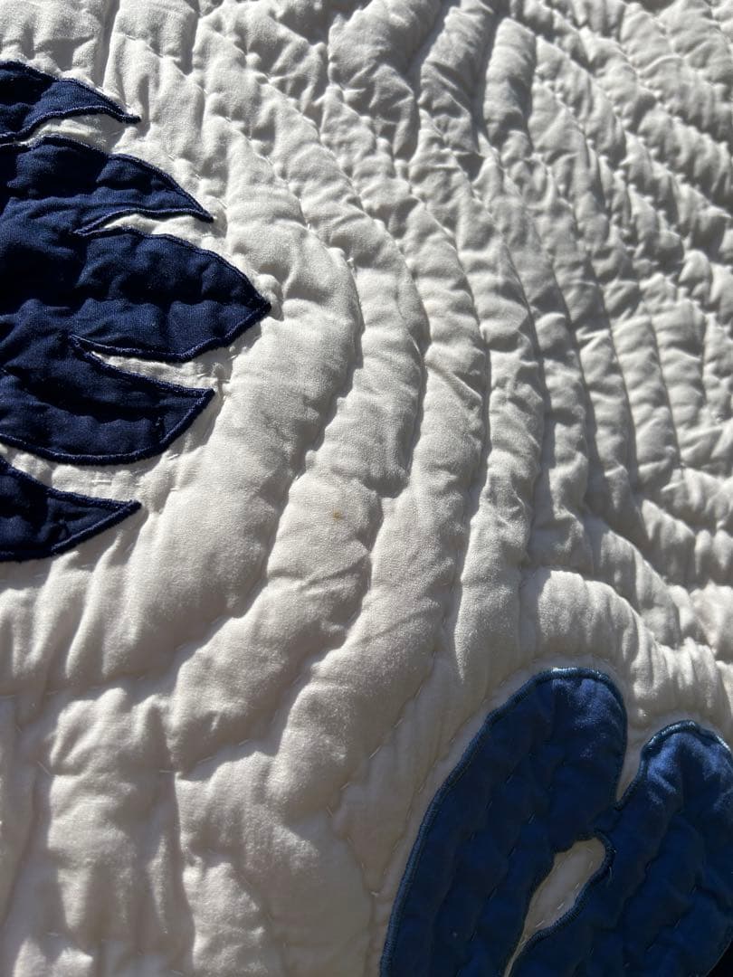 ハワイアンキルトベッドカバー アンスリウムソファーカバー  タペストリー