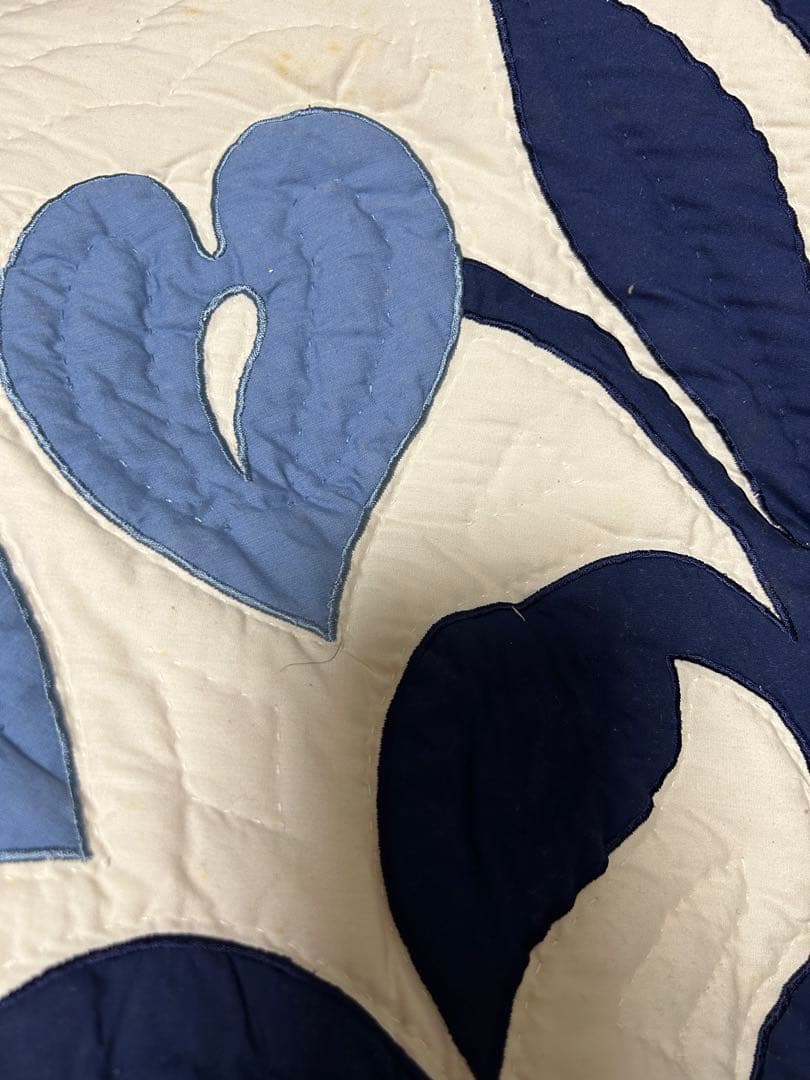 ハワイアンキルトベッドカバー アンスリウムソファーカバー  タペストリー