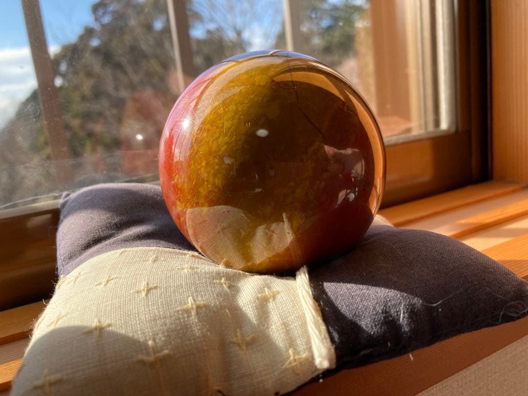 佐渡赤玉石　直径7センチ