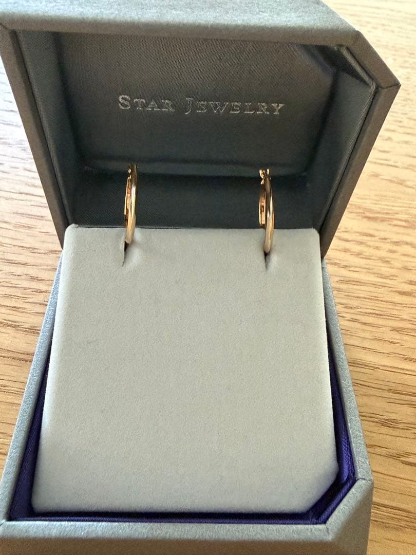 スタージュエリー ✨k10⭐︎フープピアスGOLD 直径約1.7センチ