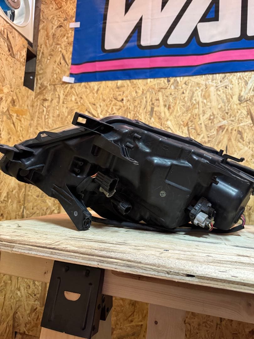 日産エクストレイル　前期ヘッドライトT32/NT32