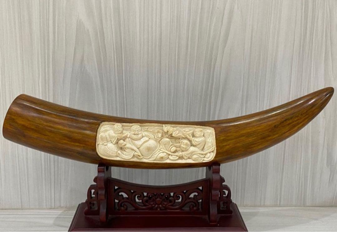 天然マンモス牙精巧な手作り彫刻童子戯弥勒 置物