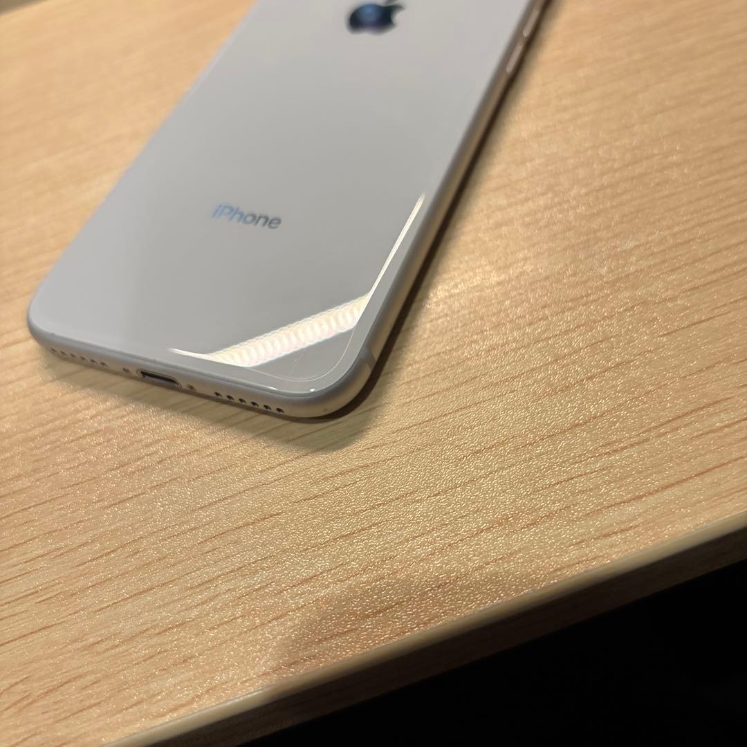 iPhone8 256GB シルバーSIMフリー