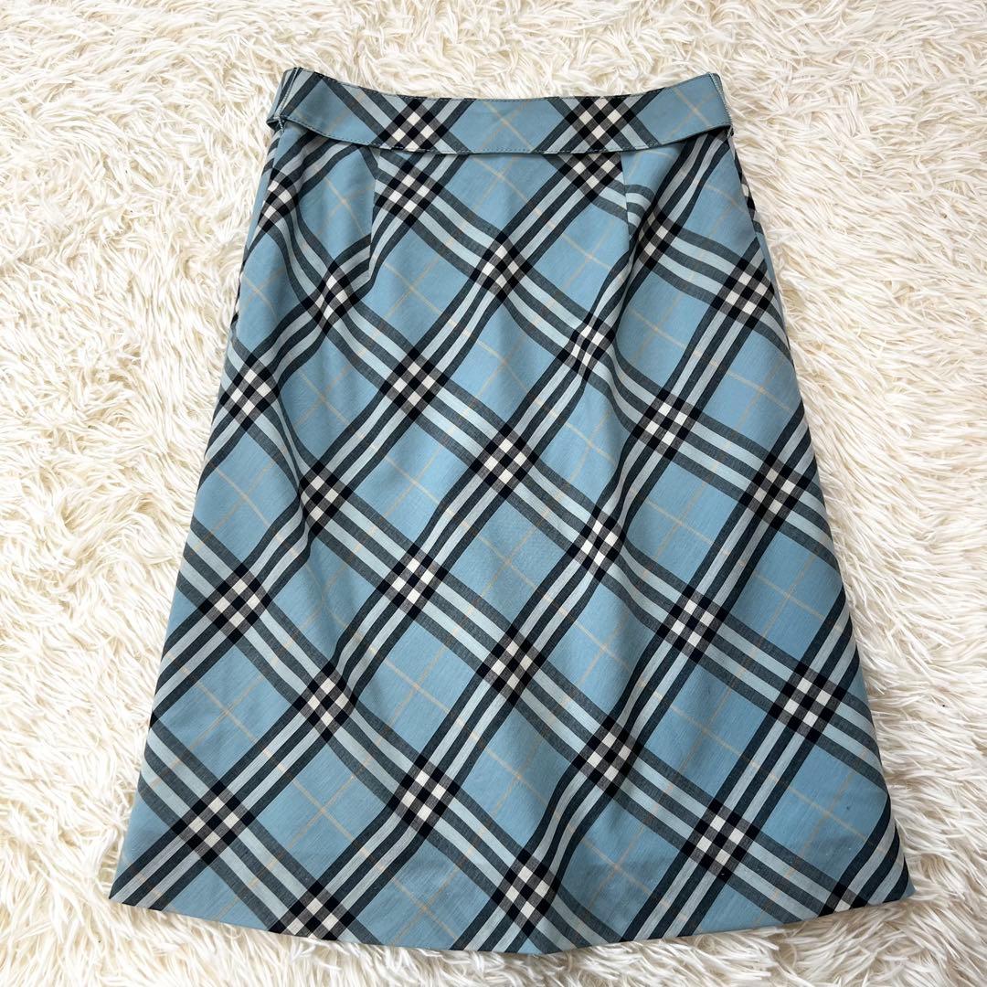 希少 美品✨バーバリーブルーレーベル ノバチェック ホースロゴ ベルト 水色