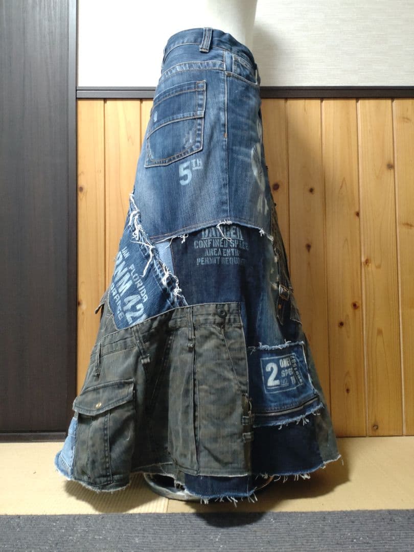 ★ ミリタリー カモフラ柄 デニム MIX 英字抜染 リメイク ロングスカート★