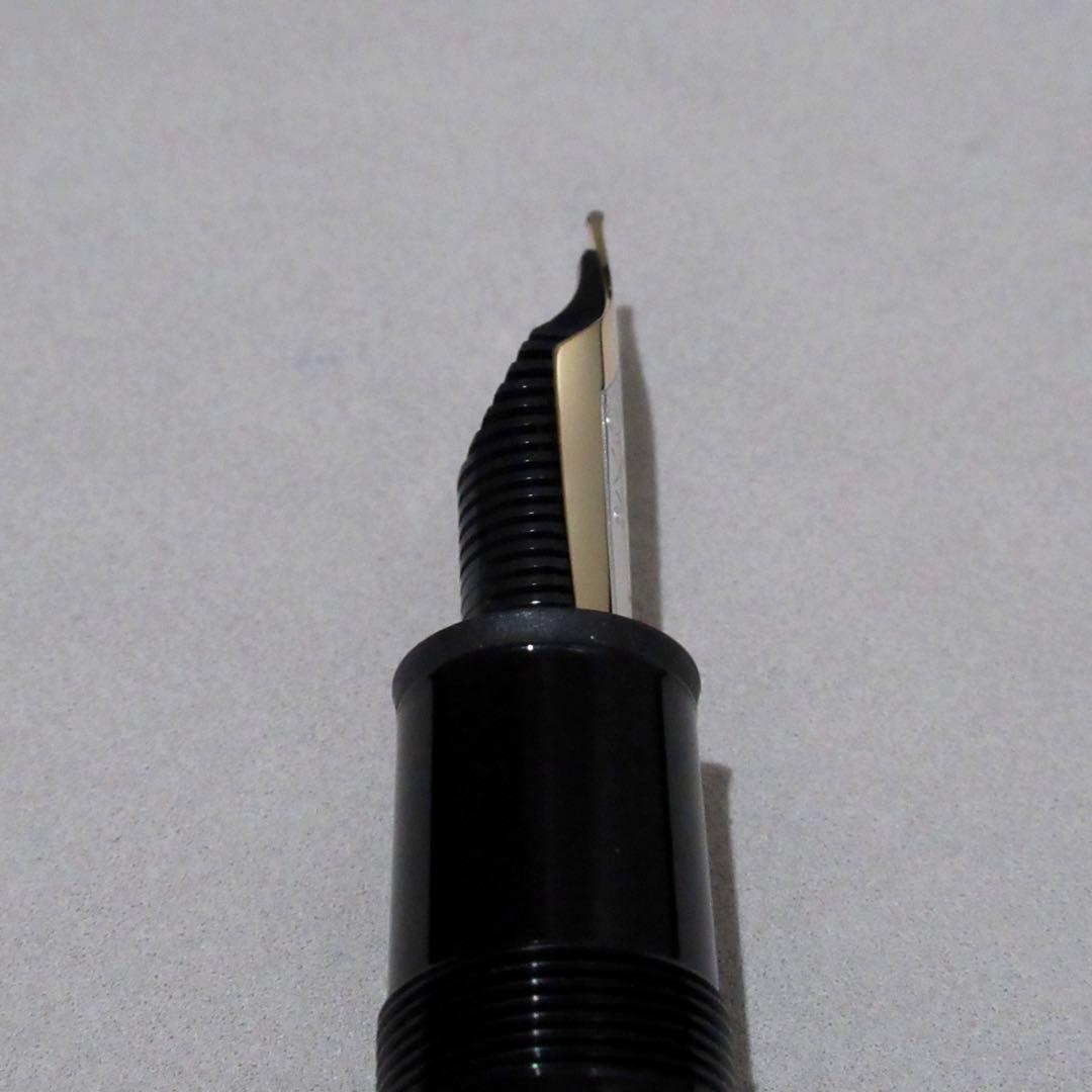 モンブラン 万年筆 149 マイスターシュテュック ゴールド 115383