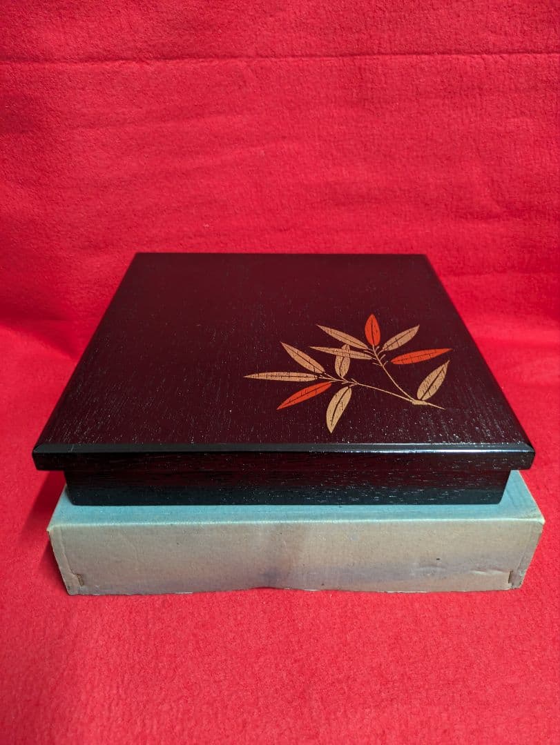 松花堂弁当箱　８客　 木製漆器　懐石弁当、茶道具