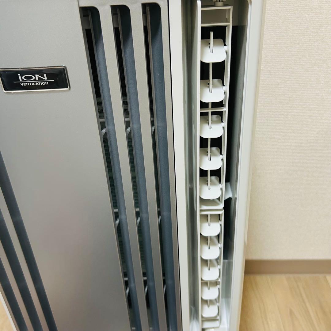 【極美品】コロナ CORONAウインドエアコン CW-A1621E9-S