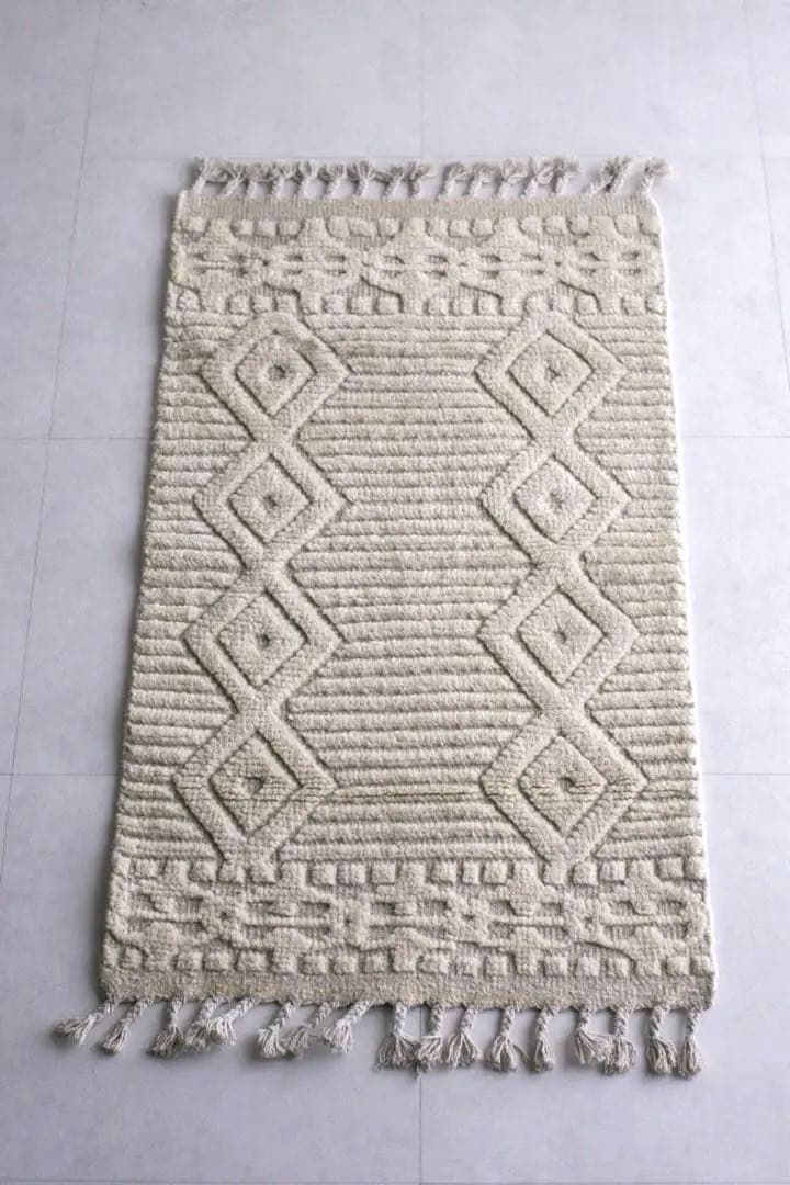 110×62 モロッコ　ベニワレン　新品　ウール　生成り　ホワイト