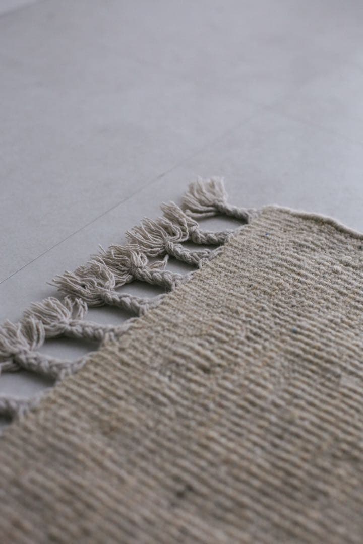 110×62 モロッコ　ベニワレン　新品　ウール　生成り　ホワイト