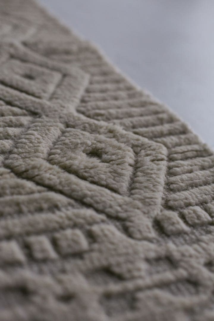 110×62 モロッコ　ベニワレン　新品　ウール　生成り　ホワイト