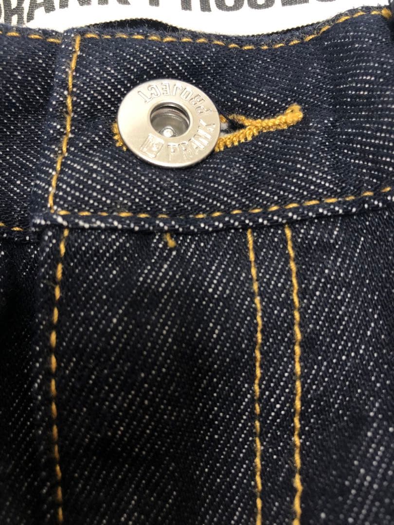 PRANK PROJECTスタッズデニムパンツ
