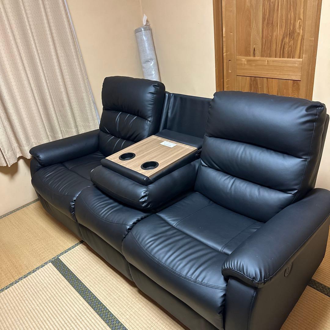 ニトリ Nビリーバ 3人掛け 電動リクライニングソファ