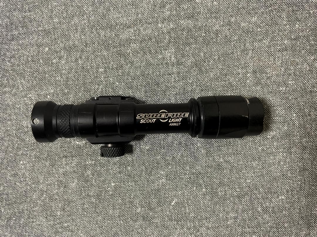 実物 SUREFIRE M600C 旧刻印 シュアファイヤー ブラック