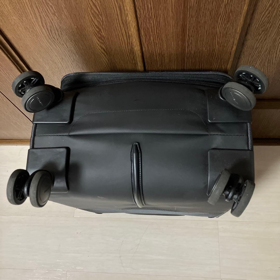 0*h様 サムソナイト　スーツケース　ストラリウム　スピナー　エキスパンダブル
