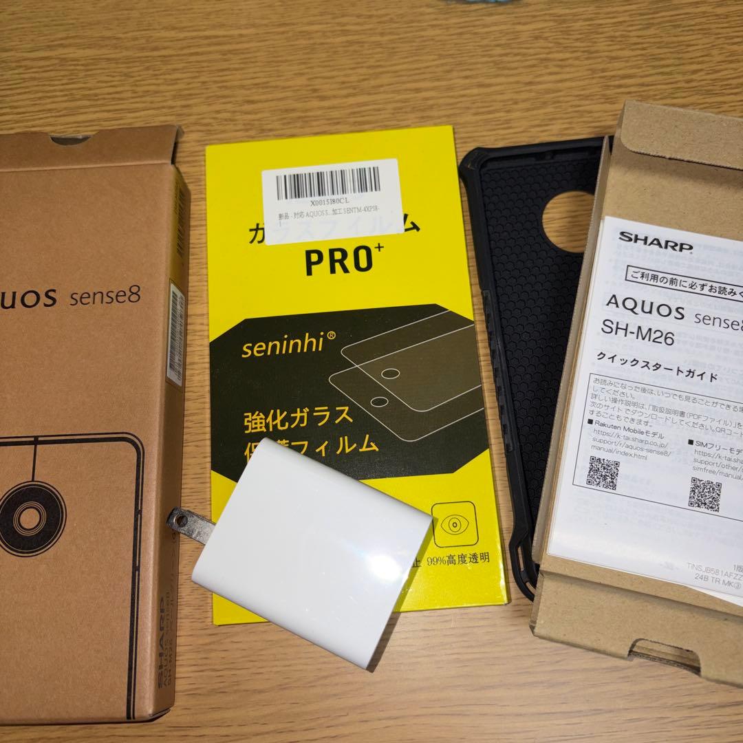 AQUOS sense8 スマートフォン 本体（美品）とおまけ