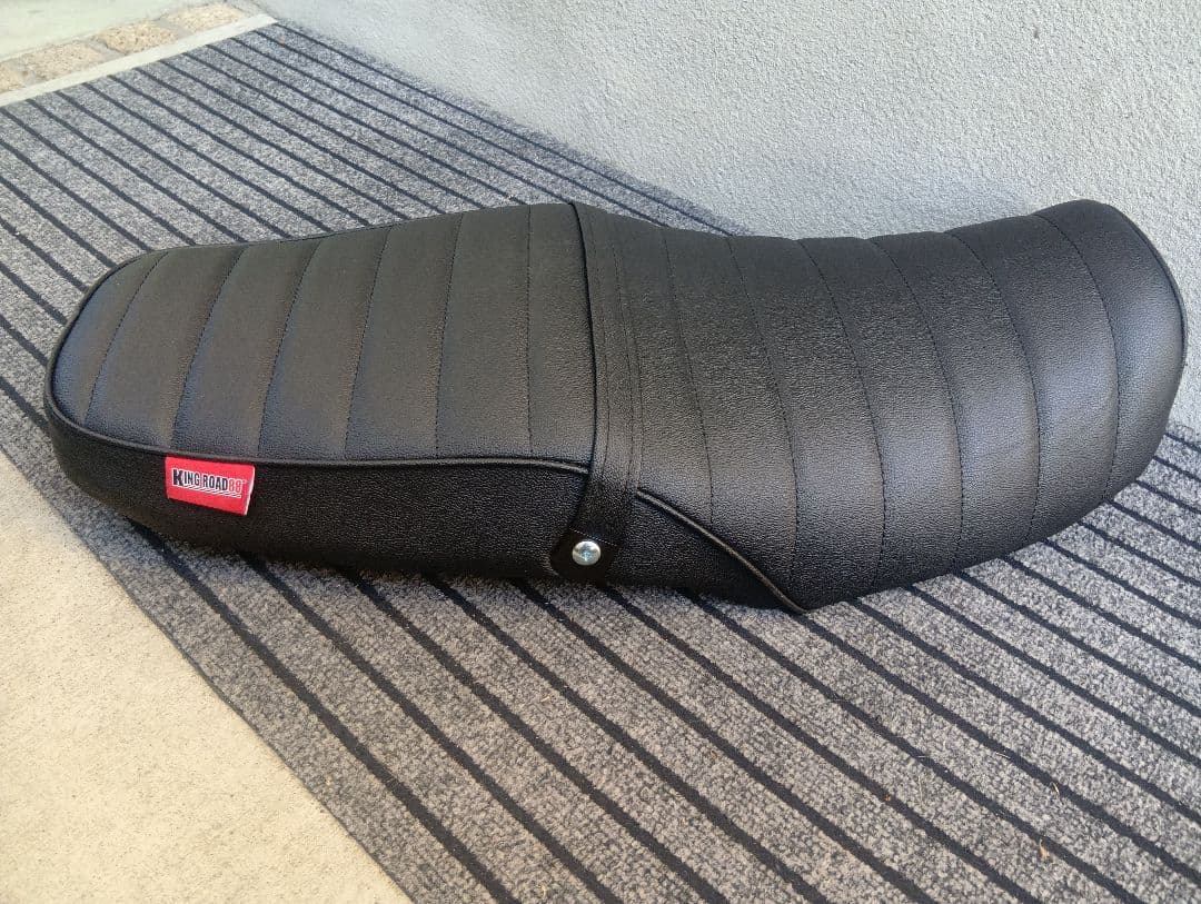 バリオス2 ZR250B-002〜外し　KING ROAD88 シート