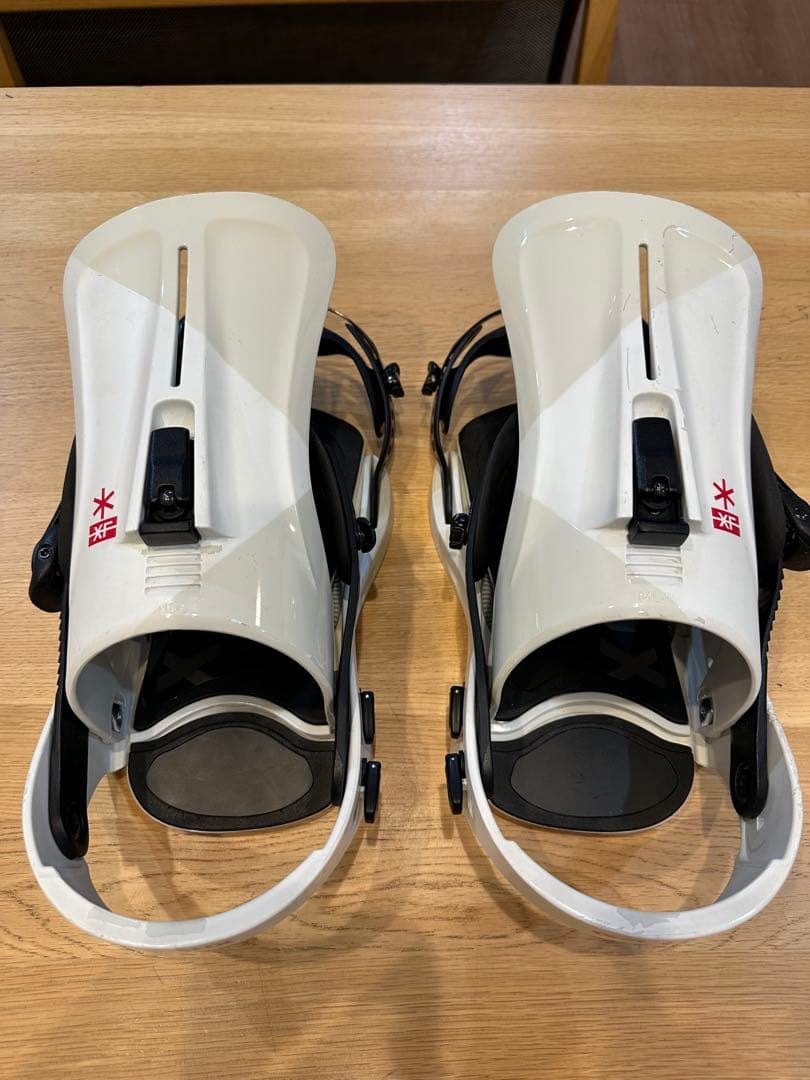 FLUX XF スノーボードビンディング ホワイト
