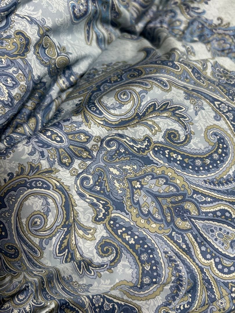 日本製　羽毛掛け布団　150cmx210cm 高品質ダウン85% タグ付き