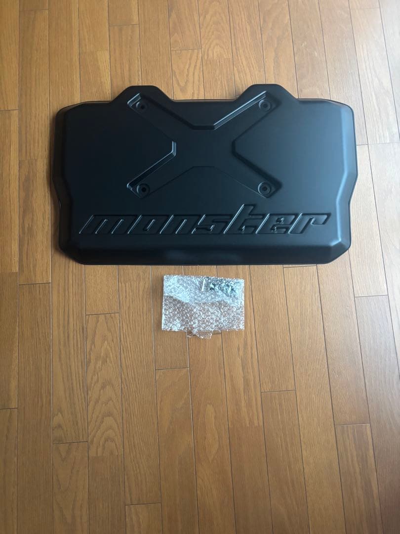 ジムニーJB64 モンスタースポーツ　スペアタイヤレスカバー　仕様:AESシボ調