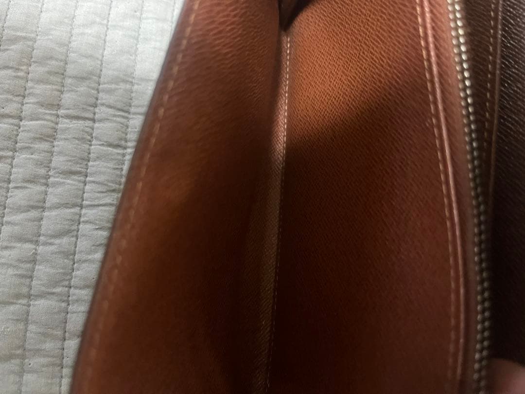 ルイ.ヴィトン二つ折り長財布モノグラム