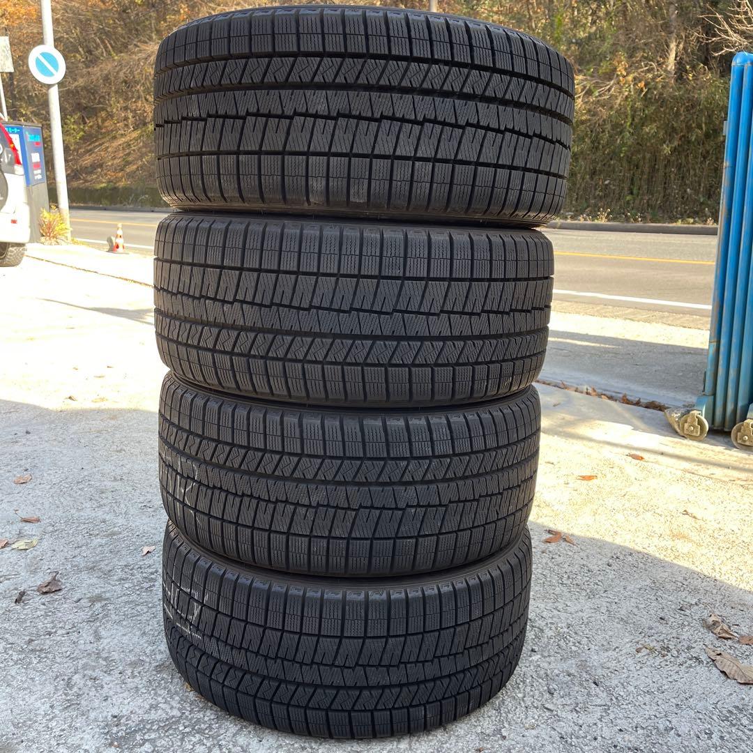 DUNLOP スタッドレスタイヤ 245/40R18 4本セット