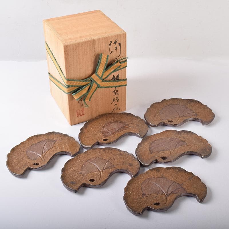 和食器　備前焼　乗松建行作　銀杏型銘々皿　六客　共箱　M　R7891