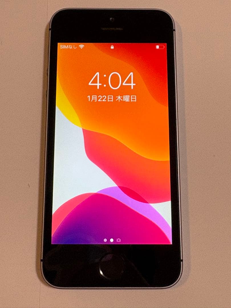 iPhone SE 第１世代 64GB スペースグレー　本体のみバッテリー91%