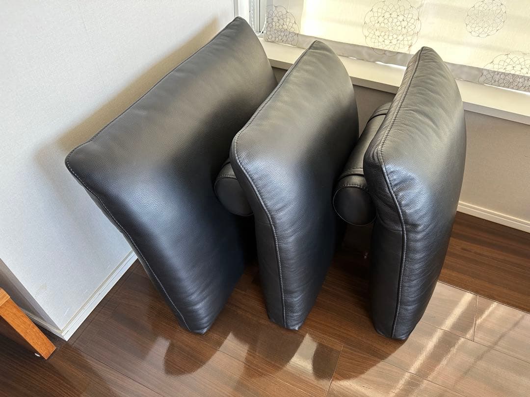 大塚家具LSコンフォート ソファー背もたれ3点セット 黒