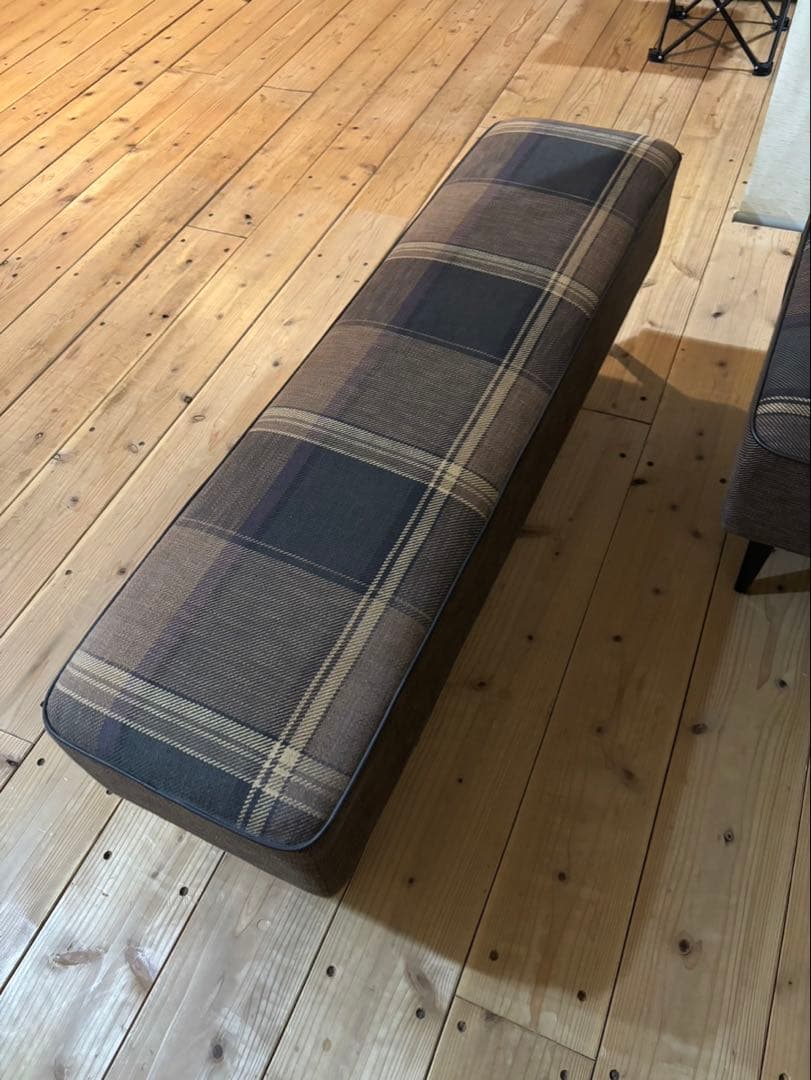 クラッシュゲートチェルシーベンチ　ソファ　ブラウンチェック柄