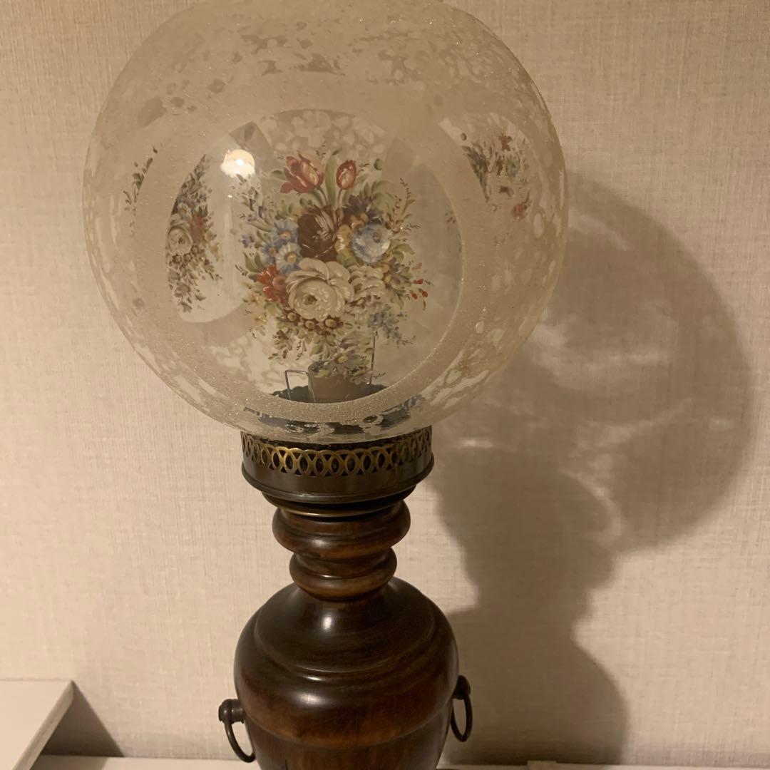 ガラス テーブルランプ　木製シェードランプ スタンドランプ アンティーク
