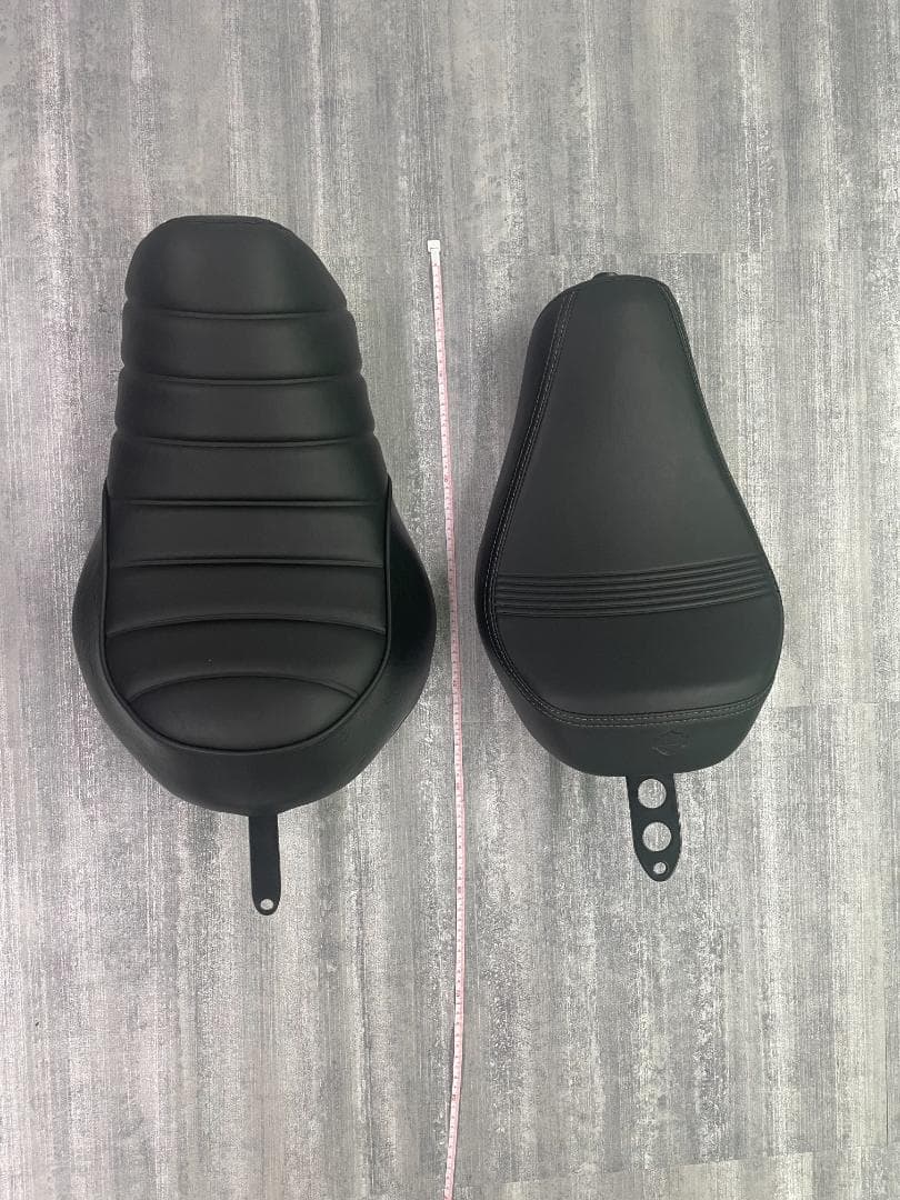 ハーレー純正　スポーツスターシート　883N　 XL883N IRON