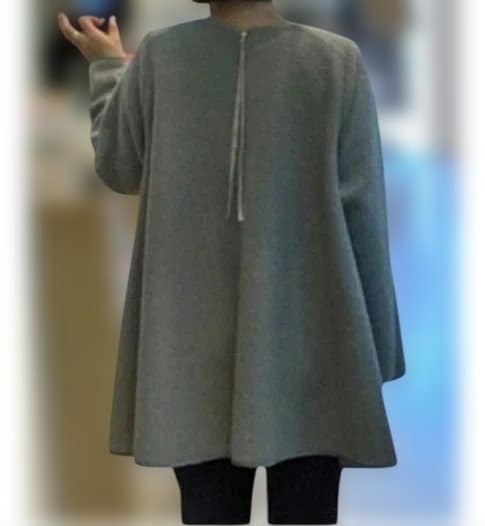 PASSIONEパシオーネブークレー裾フレアプルオーバー　アイボリー38(M)