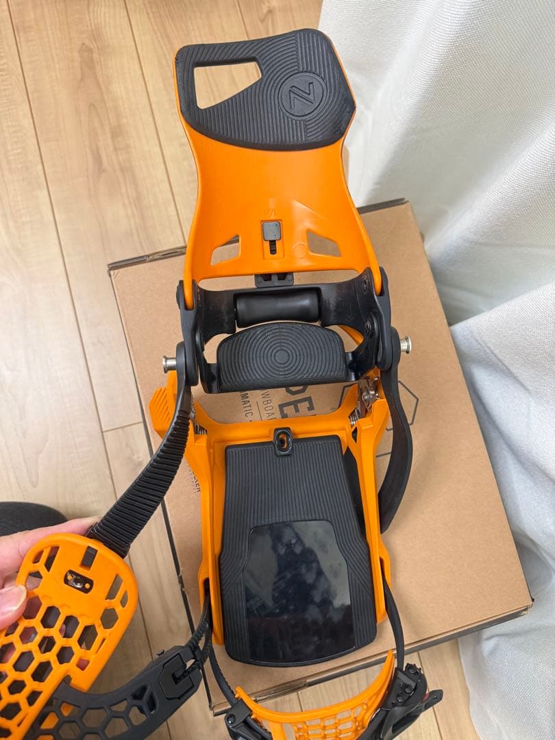 【限定色】NIDECKER SUPERMATIC Mサイズ オレンジ