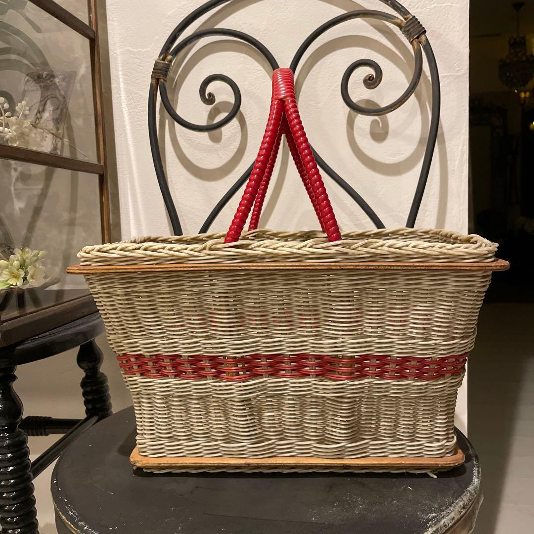 アンティークバスケット　イギリス　赤ライン