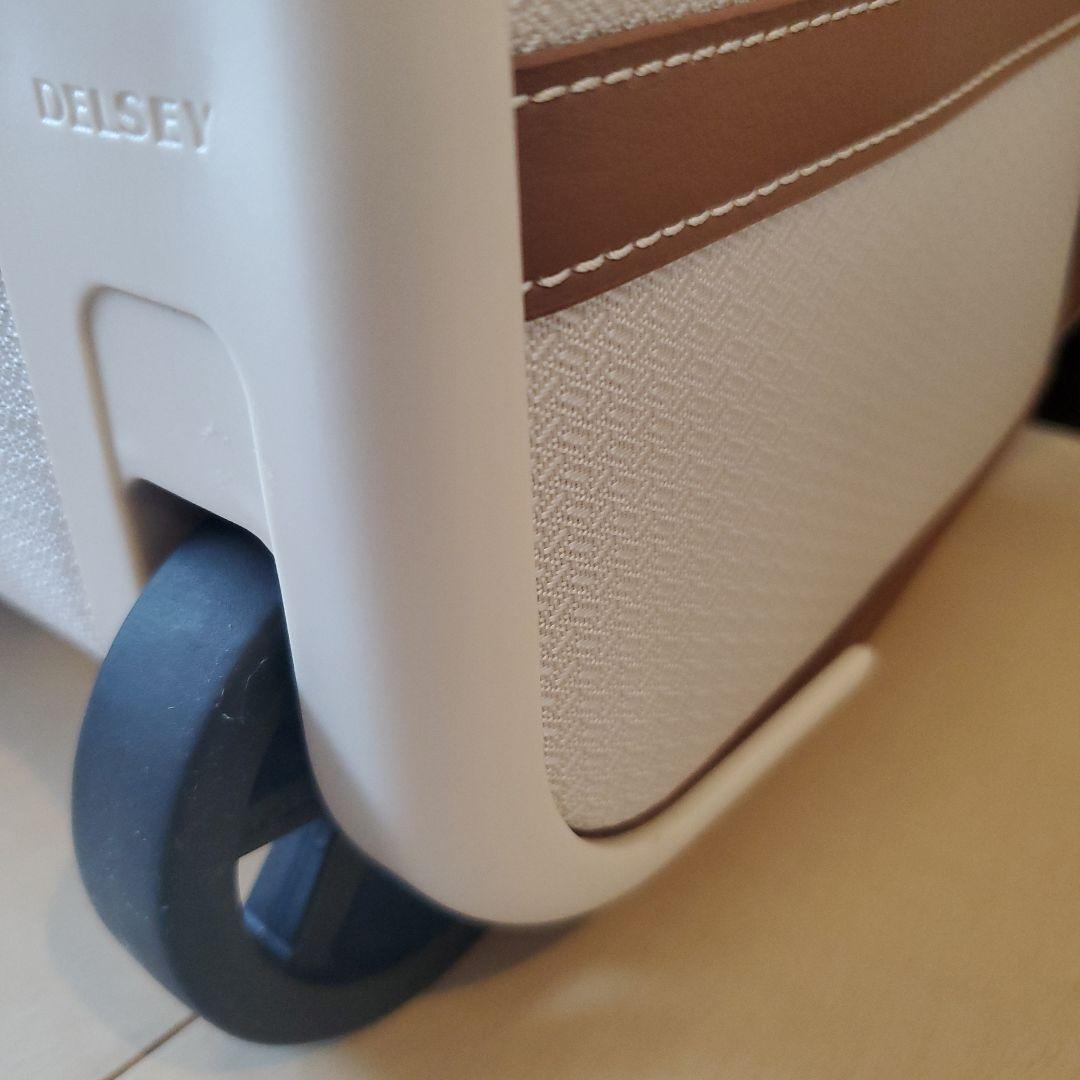 【未使用】DELSEY PARIS デルセー スーツケース オフホワイト