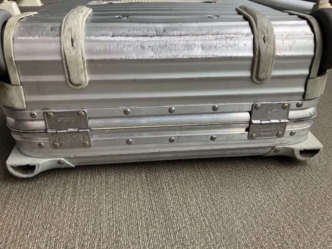 リモワ トパーズ ビジネストロリー 2輪 / Rimowa