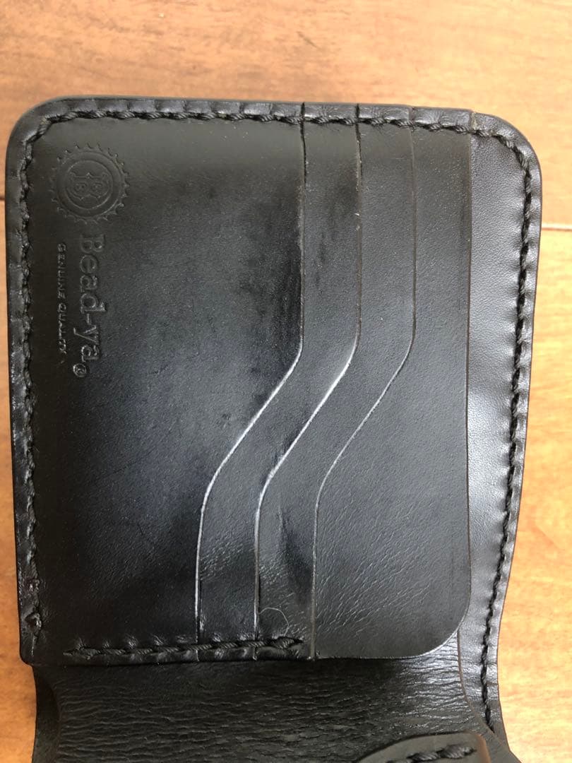 ビーズ屋公ちゃん サドルバタフライウォレット Bタイプ 黒　状態良好