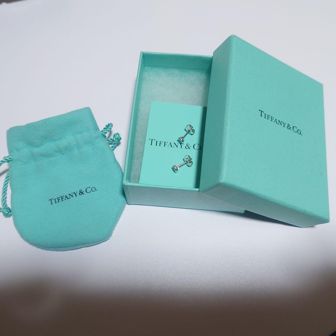 未使用級 ティファニー スタッドピアス バイザヤード サファイア ケース 巾着袋